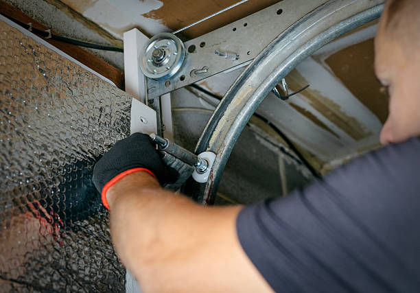 Affordable Garage Door solutions in Waverly, IL